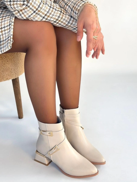 İnay Bej Cilt Topuklu Bot