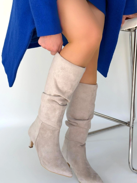 İwon Bej Süet Körüklü Çizme