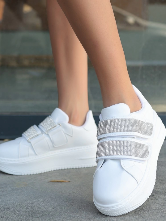 Jarxi Beyaz Cilt Cırt Cırtlı Spor Ayakkabı Jarxi Beyaz Cilt Cırt Cırtlı Spor Ayakkabı