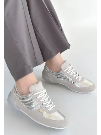 Jawen Gri Nubuk Gümüş Detaylı Spor Ayakkabı