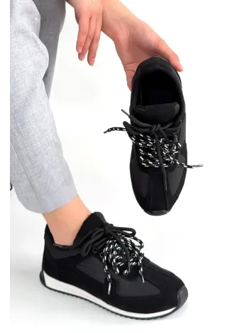 Jeat Siyah Nubuk Bağcıklı Spor Ayakkabı