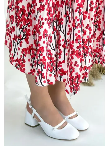 Jecci Beyaz Cilt Topuklu Ayakkabı Jecci Beyaz Cilt Topuklu Ayakkabı