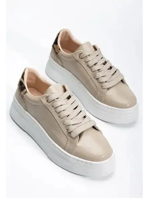 Jetan Bej Rugan Bağcıklı Spor Ayakkabı