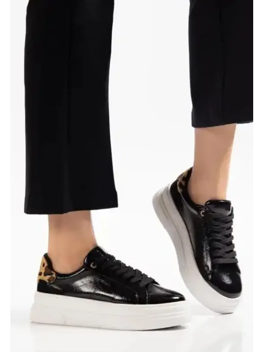 Jetan Siyah Rugan Bağcıklı Spor Ayakkabı