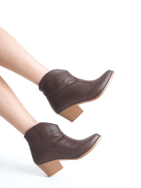 Jilla Kahverengi Cilt Tak Çıkar Topuklu Bot Ve Çizme Jilla Kahverengi Cilt Tak Çıkar Topuklu Bot Ve Çizme