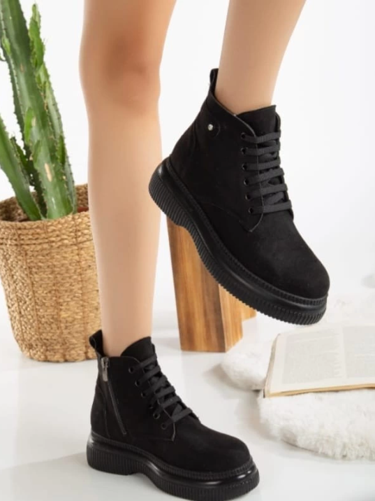 Jiwa Siyah Süet Bağcıklı Bot Jiwa Siyah Süet Bağcıklı Bot