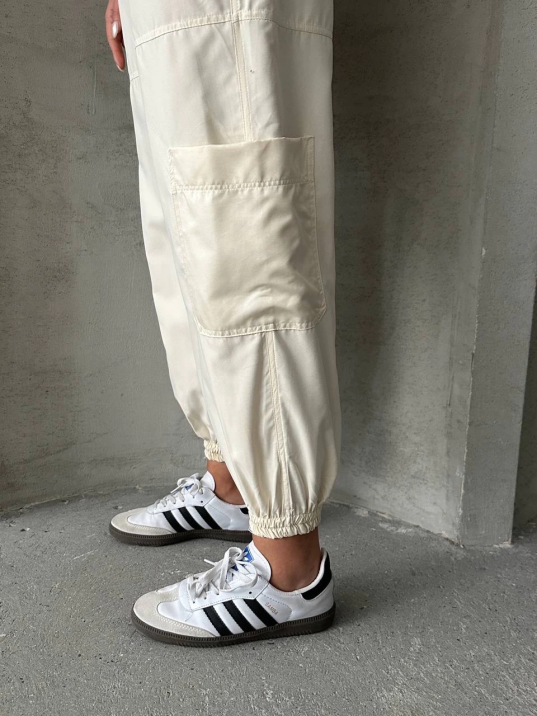 Jogger lastik paça pantolon Jogger lastik paça pantolon