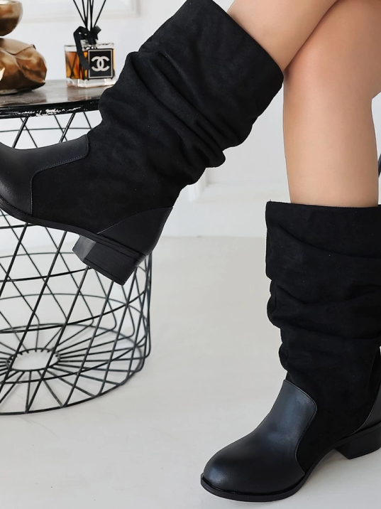 Jolin Siyah Cilt Süet Detaylı Çizme Jolin Siyah Cilt Süet Detaylı Çizme
