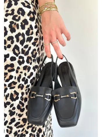 Joone Siyah Cilt Topuklu Ayakkabı Joone Siyah Cilt Topuklu Ayakkabı