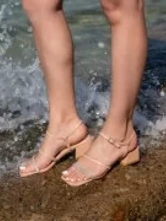 Jotti Nude Cilt Topuklu Ayakkabı Jotti Nude Cilt Topuklu Ayakkabı