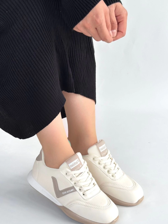 Jowen Bej Cilt Vizon Detaylı Bağcıklı Spor Ayakkabı Jowen Bej Cilt Vizon Detaylı Bağcıklı Spor Ayakkabı