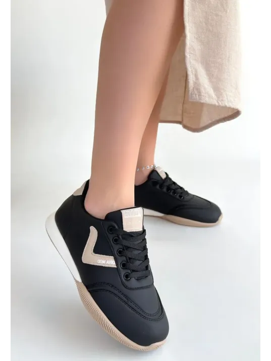 Jowen Siyah Cilt Bej Detaylı Bağcıklı Spor Ayakkabı Jowen Siyah Cilt Bej Detaylı Bağcıklı Spor Ayakkabı