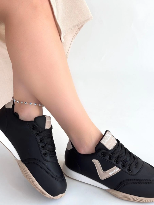 Jowen Siyah Cilt Bej Detaylı Bağcıklı Spor Ayakkabı Jowen Siyah Cilt Bej Detaylı Bağcıklı Spor Ayakkabı