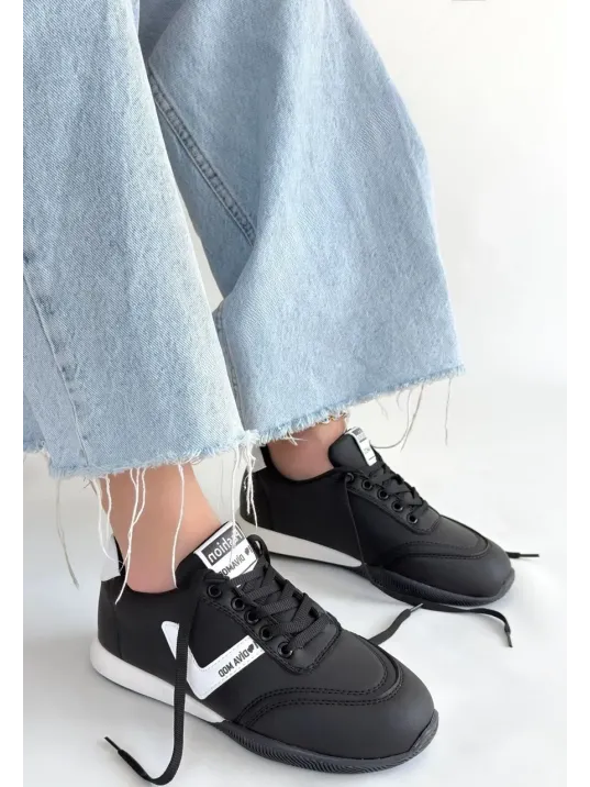 Jowen Siyah Cilt Beyaz Detaylı Bağcıklı Spor Ayakkabı