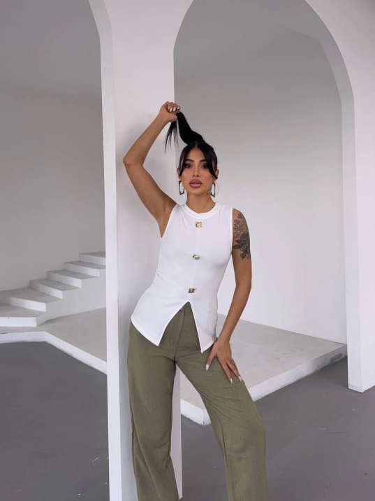 Kadın beyaz bisiklet yaka gold düğmeli ottoman bluz s2310 Kadın beyaz bisiklet yaka gold düğmeli ottoman bluz s2310