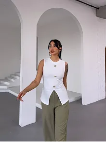 Kadın Beyaz Bisiklet Yaka Gold Düğmeli Ottoman Bluz S2310