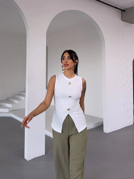 Kadın beyaz bisiklet yaka gold düğmeli ottoman bluz s2310 Kadın beyaz bisiklet yaka gold düğmeli ottoman bluz s2310