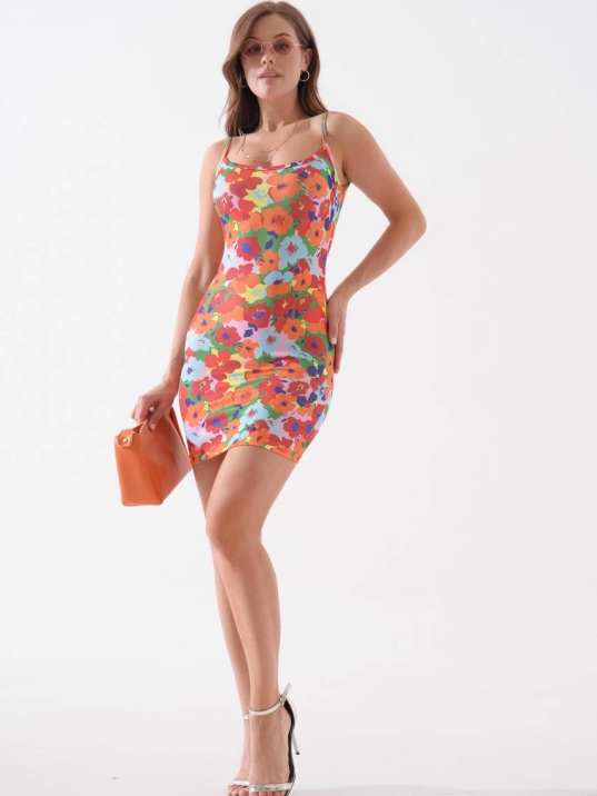 Kadın ince askılı desenli elbise s8105