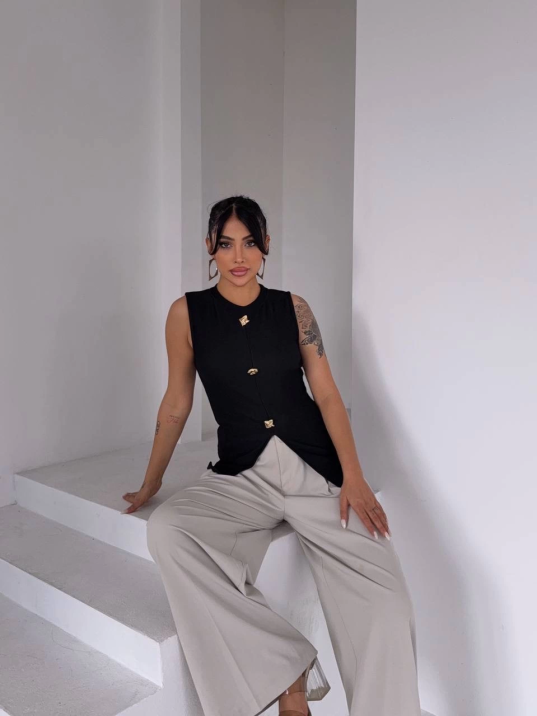 Kadın siyah bisiklet yaka gold düğmeli ottoman bluz s2310 Kadın siyah bisiklet yaka gold düğmeli ottoman bluz s2310