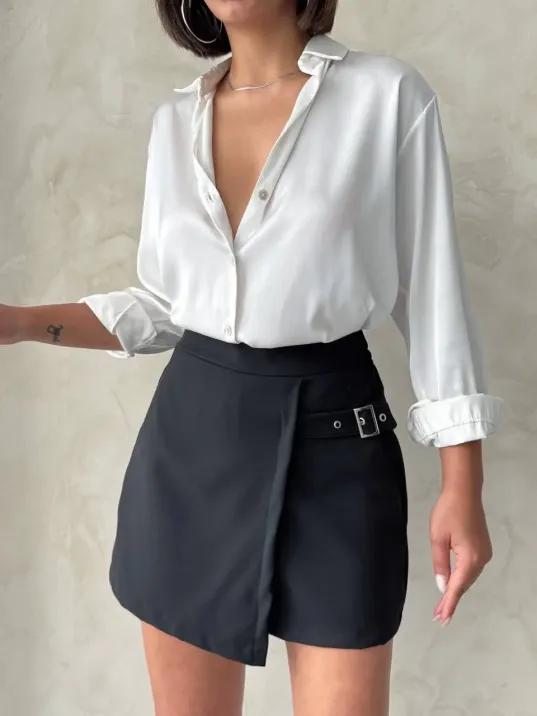 Kadın Tokalı Şort Etek Siyah S25449