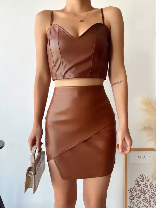 Kapaklı Asimetrik Model Deri Etek Kahve S240106