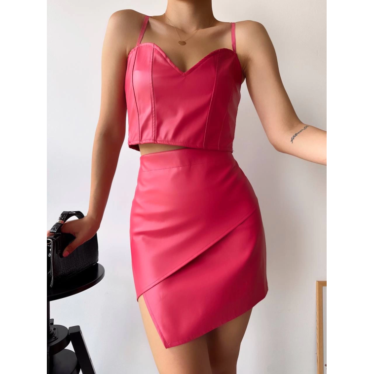 Kapaklı asimetrik model deri etek pembe s240106 Kapaklı asimetrik model deri etek pembe s240106
