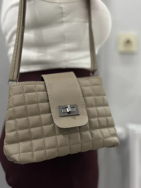 Kapaklı Kapitone Vizon Cilt Çanta