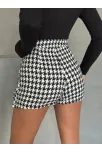 Kapaklı Kaşe Şort Etek Siyah Beyaz Kazayağı H261218