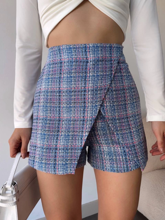 Kapaklı tüvit şort etek mavi Kapaklı tüvit şort etek mavi