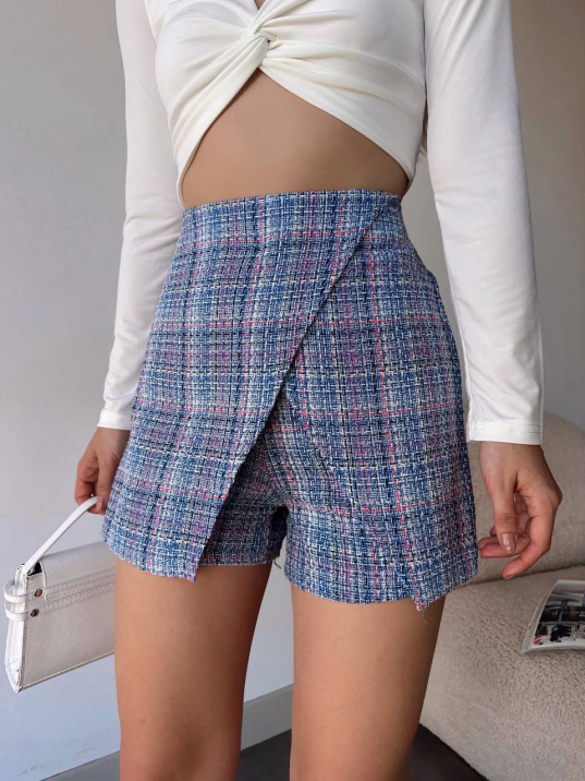 Kapaklı tüvit şort etek mavi Kapaklı tüvit şort etek mavi