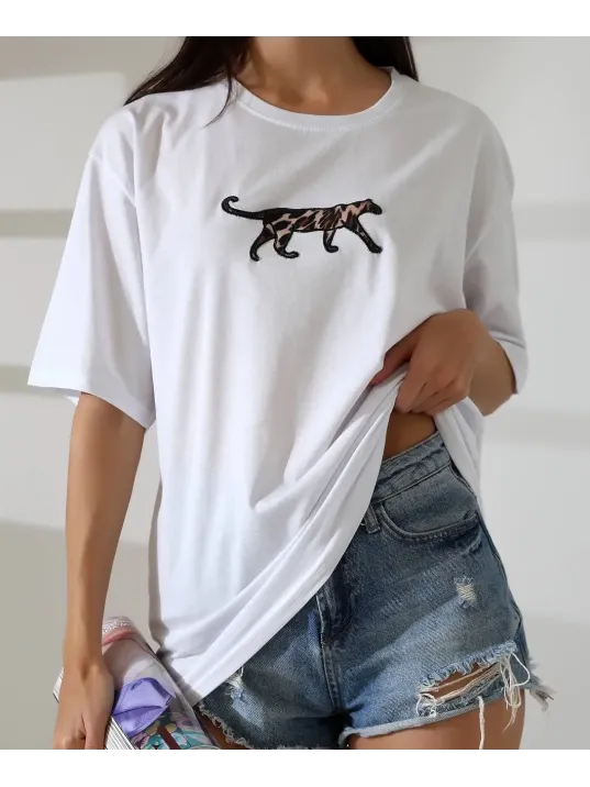 Kaplan Nakış İşlemeli Oversize Tişört