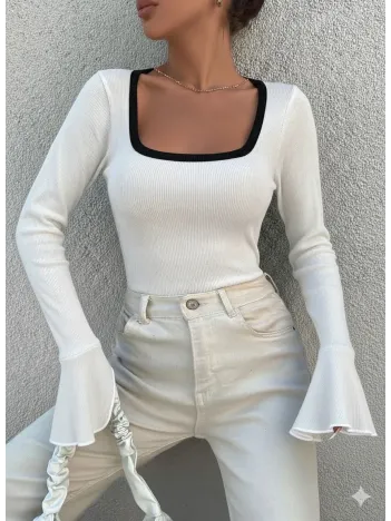 Kare Yaka Garni Detay İspanyol Kol Bluz Beyaz A3105