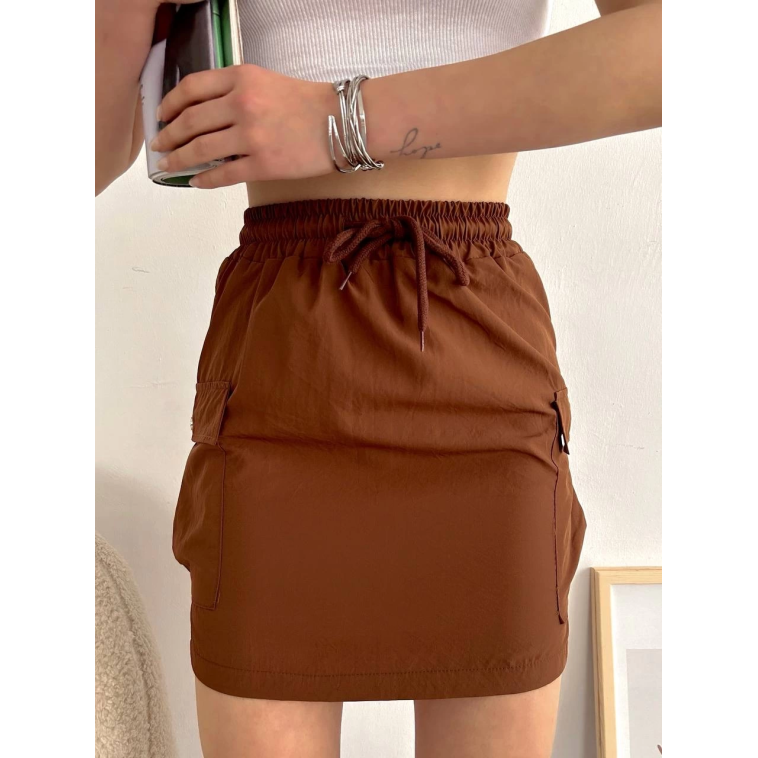 Kargo cep ince paraşüt etek kahve s241019 Kargo cep ince paraşüt etek kahve s241019
