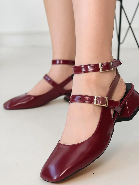 Karmi Mürdüm Cilt Topuklu Ayakkabı Karmi Mürdüm Cilt Topuklu Ayakkabı