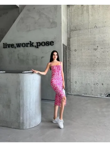 Kaşkorse Desenli Askılı Elbise