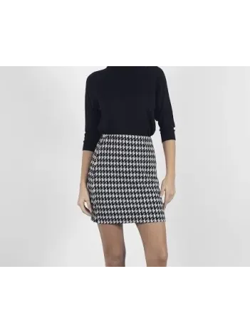 Kazaayağı Likralı Mini Etek Siyahbeyaz