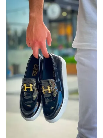 Kb-027 Kuback Bağcıksız Siyah Rugan H Günlük Erkek Ayakkabı Kb-027 Kuback Bağcıksız Siyah Rugan H Günlük Erkek Ayakkabı