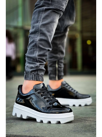 KB-056 Kuback Siyah Rugan Beyaz Yüksek Taban Günlük Spor Ayakkabı KB-056 Kuback Siyah Rugan Beyaz Yüksek Taban Günlük Spor Ayakkabı