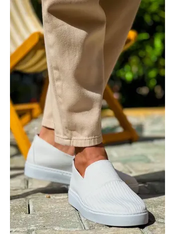 Kb-114 Kuback Beyaz Triko Yüksek Taban Bağcıksız Günlük Erkek Ayakkabı Kb-114 Kuback Beyaz Triko Yüksek Taban Bağcıksız Günlük Erkek Ayakkabı