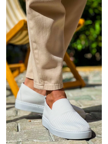 KB-114  Kuback Beyaz Triko Yüksek Taban Bağcıksız Günlük Erkek Ayakkabı KB-114  Kuback Beyaz Triko Yüksek Taban Bağcıksız Günlük Erkek Ayakkabı