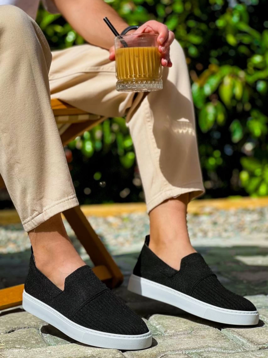 KB-114  Kuback Siyah Triko Yüksek Taban Bağcıksız Günlük Erkek Ayakkabı KB-114  Kuback Siyah Triko Yüksek Taban Bağcıksız Günlük Erkek Ayakkabı