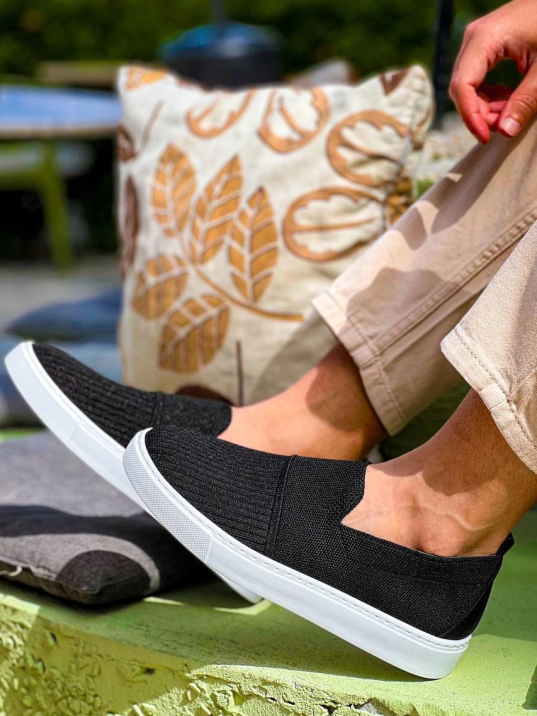 KB-114  Kuback Siyah Triko Yüksek Taban Bağcıksız Günlük Erkek Ayakkabı KB-114  Kuback Siyah Triko Yüksek Taban Bağcıksız Günlük Erkek Ayakkabı