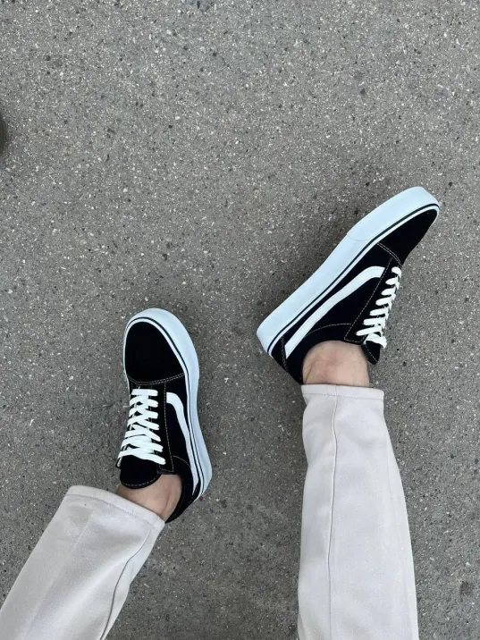 Kb-v1 Kuback Siyah Beyaz Detaylı Günlük Erkek Ayakkabı Kb-v1 Kuback Siyah Beyaz Detaylı Günlük Erkek Ayakkabı