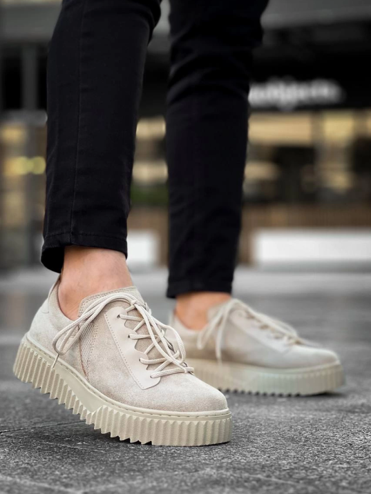 KB-X502  Kuback Bej Süet Yüksek Bej Taban Bağcık Detaylı Lastikli Günlük Erkek Ayakkabı KB-X502  Kuback Bej Süet Yüksek Bej Taban Bağcık Detaylı Lastikli Günlük Erkek Ayakkabı