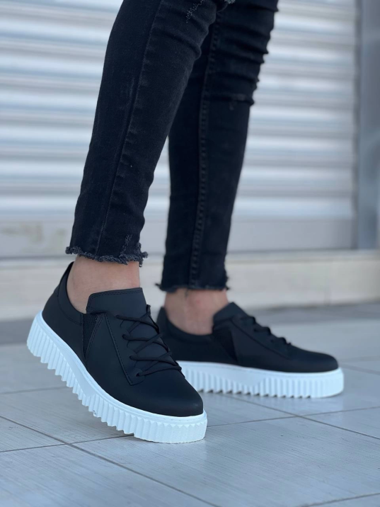 KB-X502  Kuback Siyah Cilt Yüksek Beyaz Taban Bağcık Detaylı Lastikli Günlük Erkek Ayakkabı KB-X502  Kuback Siyah Cilt Yüksek Beyaz Taban Bağcık Detaylı Lastikli Günlük Erkek Ayakkabı