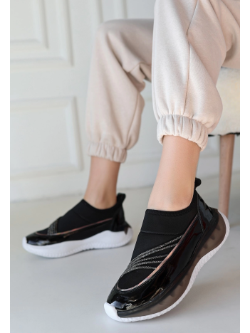 Keita Siyah Rugan Streç Detaylı Spor Ayakkabı Keita Siyah Rugan Streç Detaylı Spor Ayakkabı