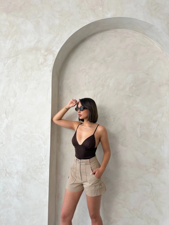 Kemer detaylı gabardin şort bej s25289 Kemer detaylı gabardin şort bej s25289