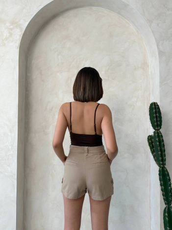 Kemer detaylı gabardin şort bej s25289 Kemer detaylı gabardin şort bej s25289