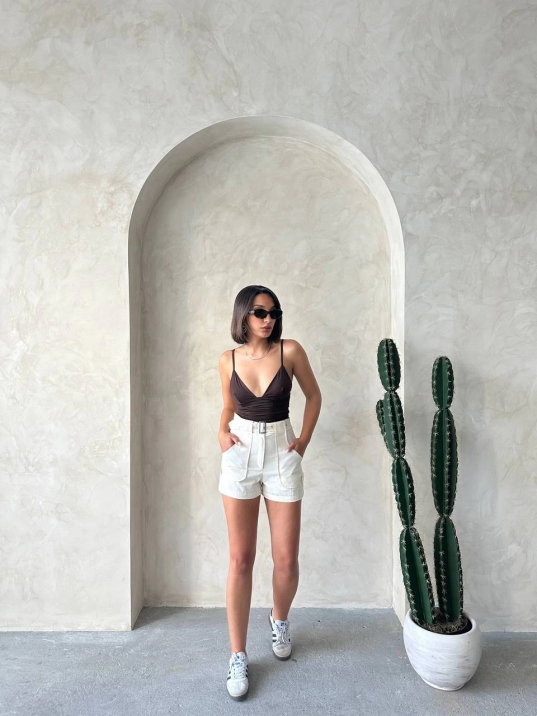 Kemer detaylı gabardin şort krem s25289 Kemer detaylı gabardin şort krem s25289