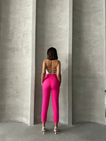 Kemerli Havuç Pantolon